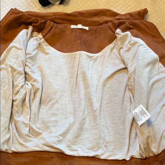 Quasi cropped “suede” jacket - Picture 3 of 3